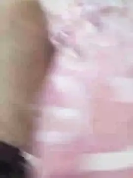 Snapshot of ALEX19833 chatting on January 24, 4:17 pm ALEX19833 online show from January 24, 4:17 pm