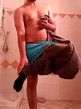 cingonduro online show from November 4, 12:01 am