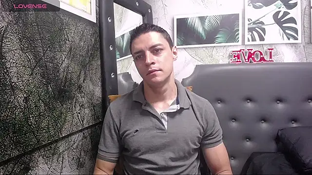 Frank Millers online show from February 10, 1:01 pm