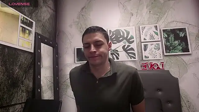 Frank Millers online show from February 28, 2:53 pm