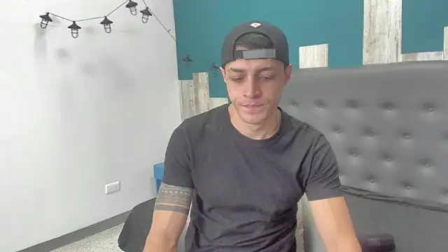 Frank Millers online show from October 3, 8:36 pm