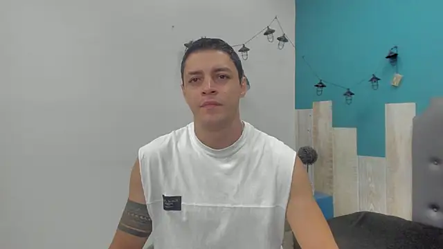 Frank Millers online show from September 29, 7:43 pm