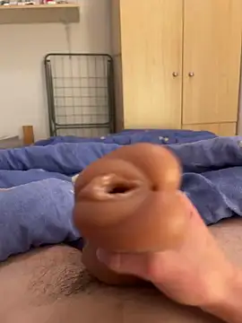 Snapshot of mangemoilabite1 chatting on March 4, 5:13 pm mangemoilabite1 online show from March 4, 5:13 pm