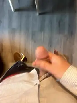 yannusgir33 online show from January 8, 10:09 am