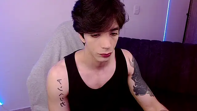 H3ll B0I online show from June 2, 2:45 am