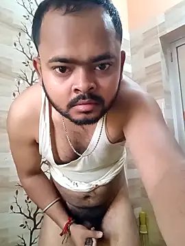 guavam65 online show from April 20, 1:52 am