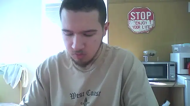 Drag Queen online show from March 10, 7:22 am