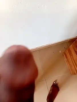 Sweetbwooy online show from January 28, 3:14 pm