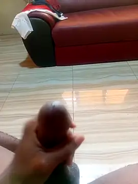 Sweetbwooy online show from February 26, 2:14 pm