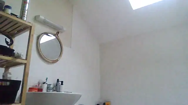 Zer oki online show from March 14, 1:35 pm