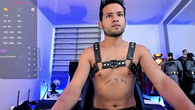 Max Conor1 online show from March 1, 11:17 am