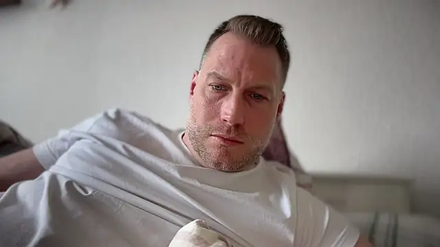 Christian87xxx online show from April 2, 2:58 pm