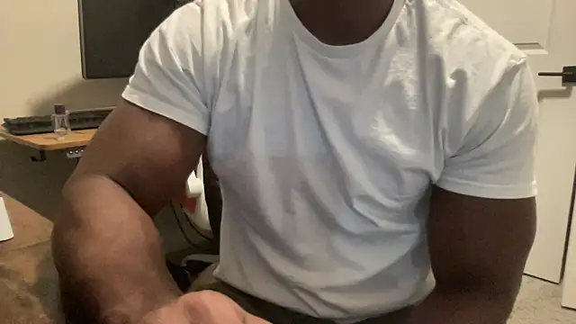 BodyandBBC online show from November 20, 3:39 am