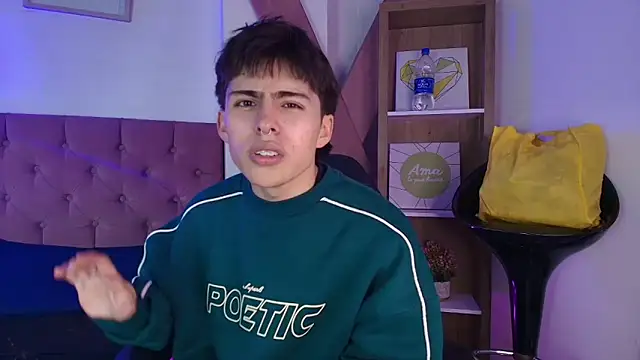 PepperTwink online show from October 1, 5:28 pm