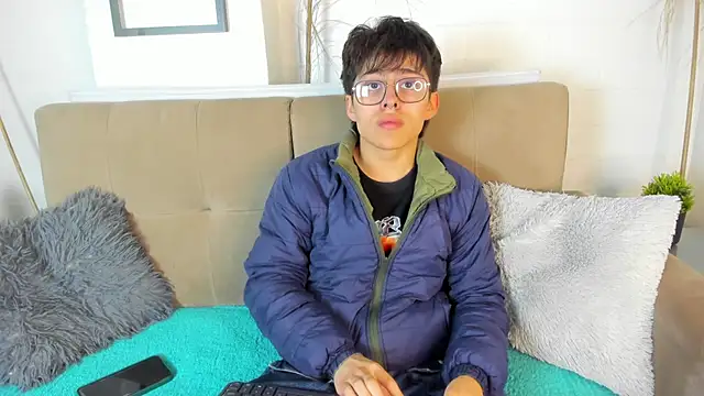 PepperTwink online show from March 21, 1:12 pm