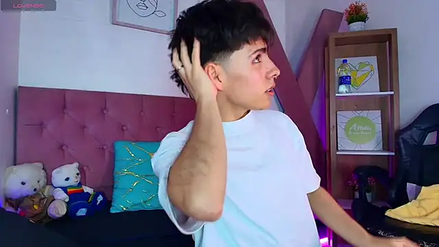 PepperTwink online show from September 24, 3:32 pm