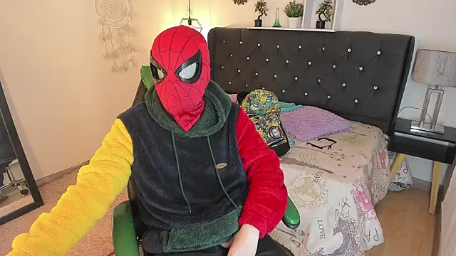Golden-Boyy online show from October 2, 3:32 am