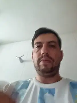 reyarturs13 online show from February 14, 6:29 pm