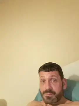 Snapshot of ANYTHINGGOS86 chatting on February 15, 4:25 am ANYTHINGGOS86 online show from February 15, 4:25 am