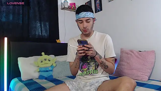 kyle clint07 online show from January 11, 4:44 pm