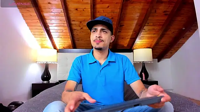 Sebastian Berne online show from February 11, 6:33 pm