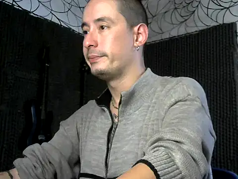 vampireathome online show from February 25, 8:32 pm