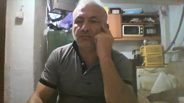 Snapshot of murat7888 chatting on October 21, 9:45 am murat7888 online show from October 21, 9:45 am