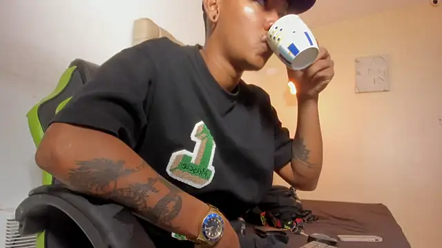 blackdirty420 online show from November 12, 3:51 pm