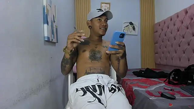 blackdirty420 online show from February 18, 3:20 pm