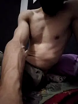 Adem usr online show from February 19, 8:52 pm