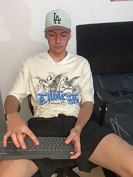 jacknoriz online show from February 18, 2:27 am