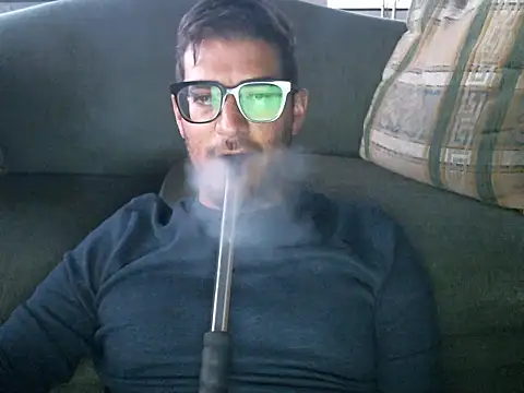 quitomanec online show from May 21, 11:20 pm