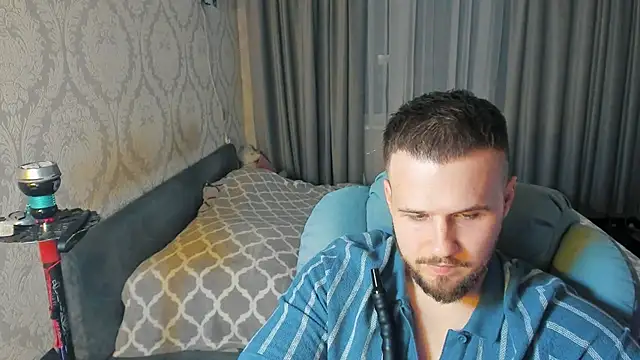 Vladik b online show from April 16, 5:35 pm