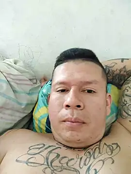 elcapi 03 online show from February 18, 1:44 pm