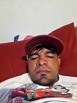 guajiro276565 online show from April 2, 6:05 pm