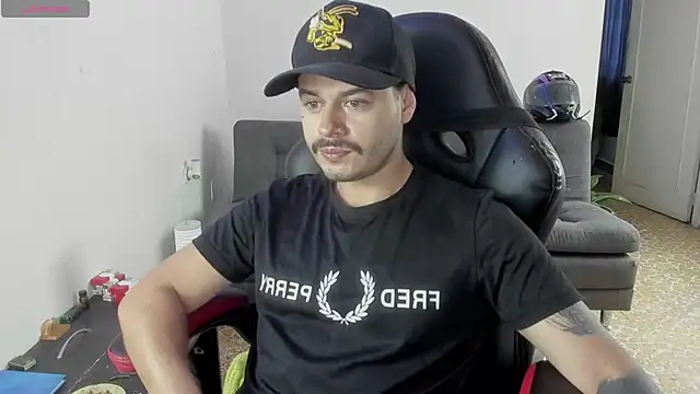 ragnar lothbrok777 online show from November 30, 4:53 pm