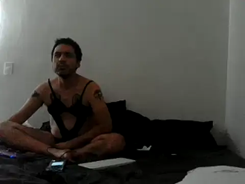 Iscariot19 online show from April 27, 11:43 pm