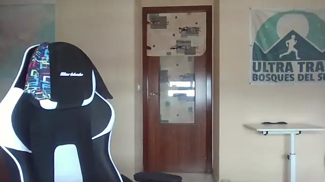 llopaco online show from February 5, 1:51 pm