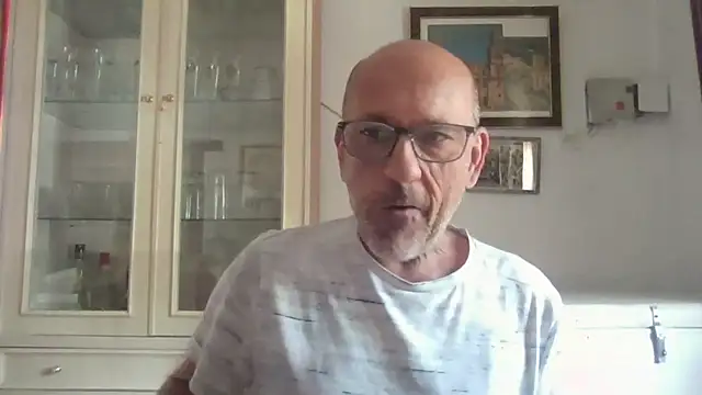 llopaco online show from October 8, 11:25 am