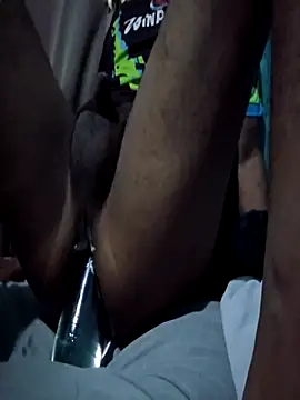 Andresjflds online show from November 26, 5:05 pm