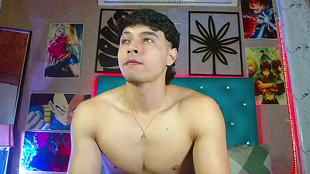 LiamAndrewzz online show from February 24, 7:20 am