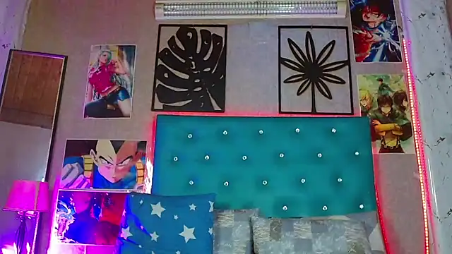 LiamAndrewzz online show from April 20, 4:04 am