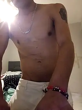 LeonRoots online show from October 22, 7:12 am