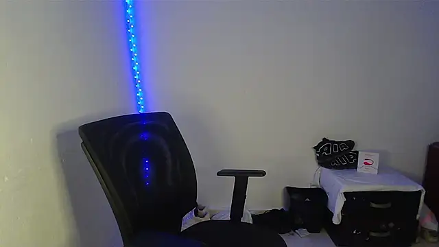 Gooss cum online show from January 18, 4:36 am