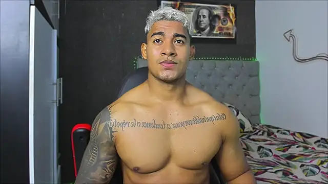 luigi hot  online show from February 10, 5:39 pm