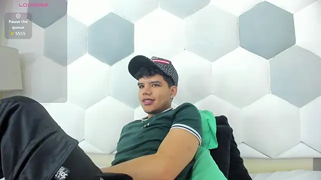 Axel Forte online show from November 28, 1:24 pm