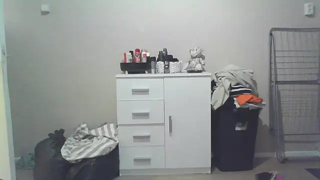 luckyluuk25 online show from November 26, 6:00 pm