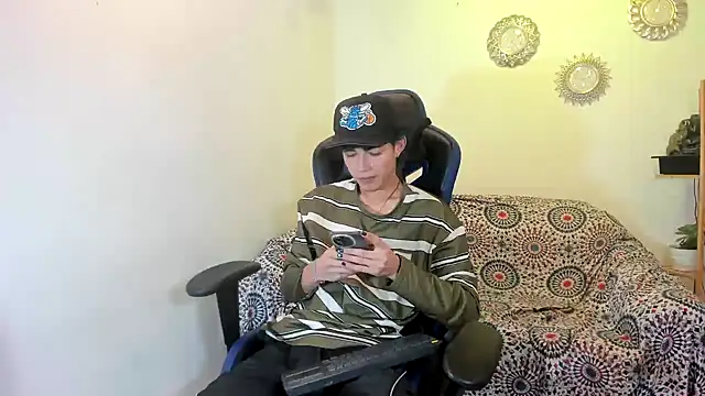 Maxxi hot23 online show from September 11, 7:57 pm