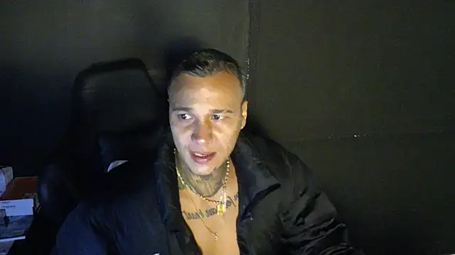 damian c12 online show from March 8, 4:44 pm