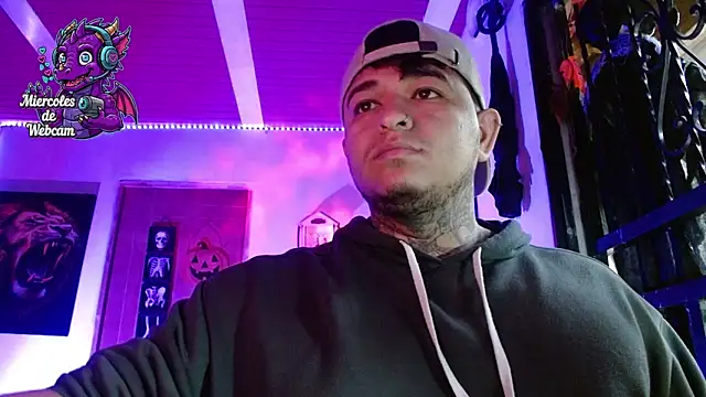 Strip Classes Col online show from October 8, 3:05 pm